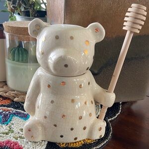 Bear Honey Pot Holder from Anthropologie EUC
